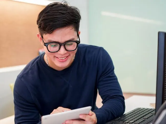 Descubre La Diferencia Entre Grado Y Master