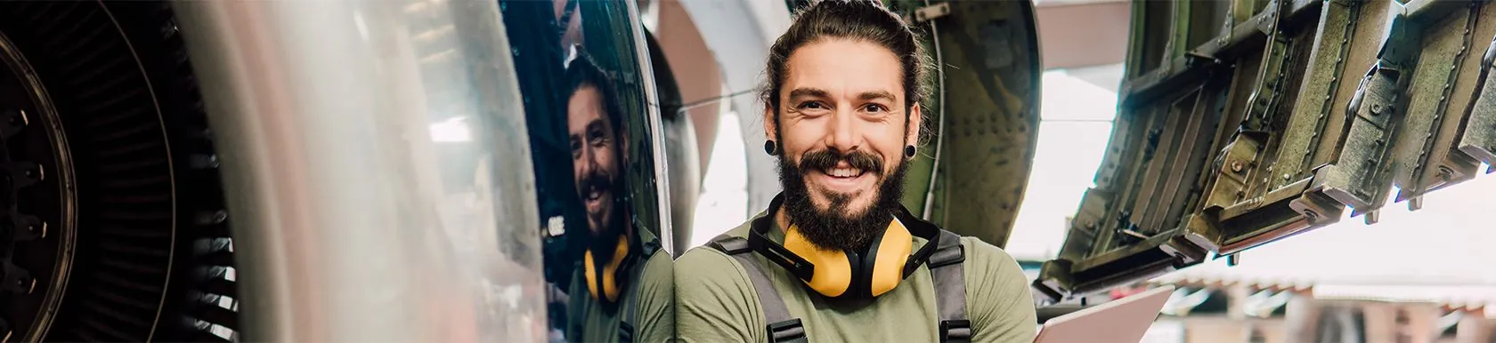 Cesur Formación | Fp Mantenimiento Electronico Aeronaves